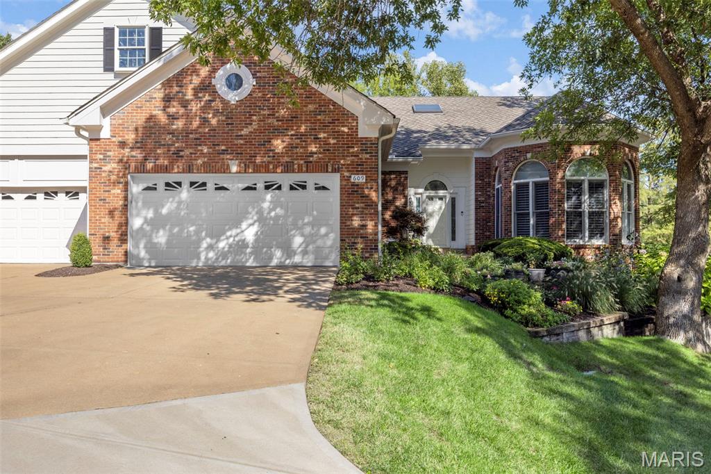 609 Spyglass Summit Drive