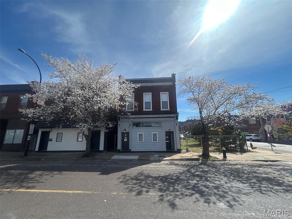 City/St Louis - Residential Income