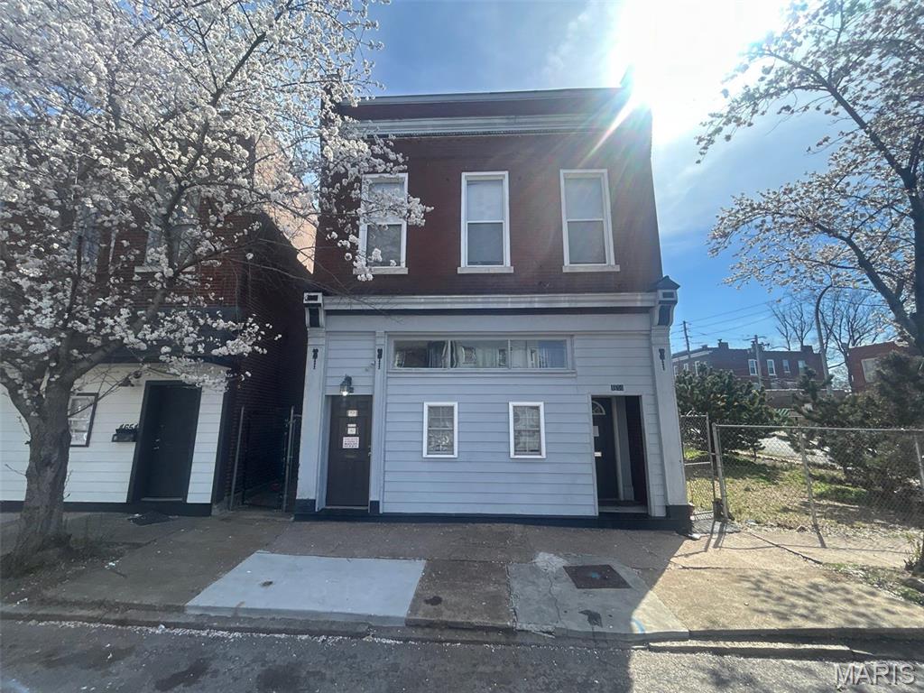 City/St Louis - Residential Income