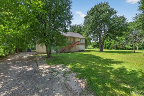 Tiny photo for 118 Highway N, Winfield, MO 63389 (MLS # 26020542)