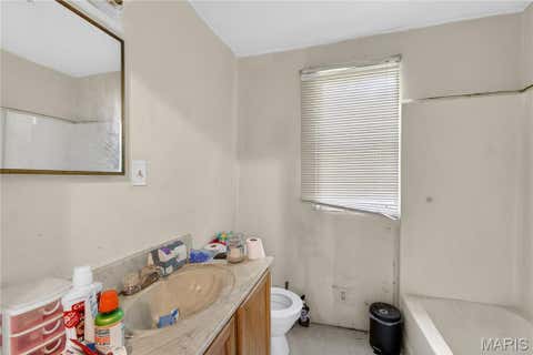 Tiny photo for 118 Highway N, Winfield, MO 63389 (MLS # 26020542)