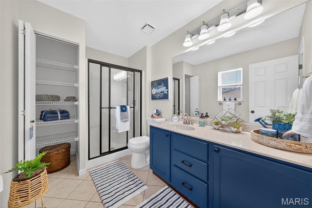 Wentzville, Missouri 63385, United States, 3 Bedrooms Bedrooms, ,3 BathroomsBathrooms,Residential,Active,194381