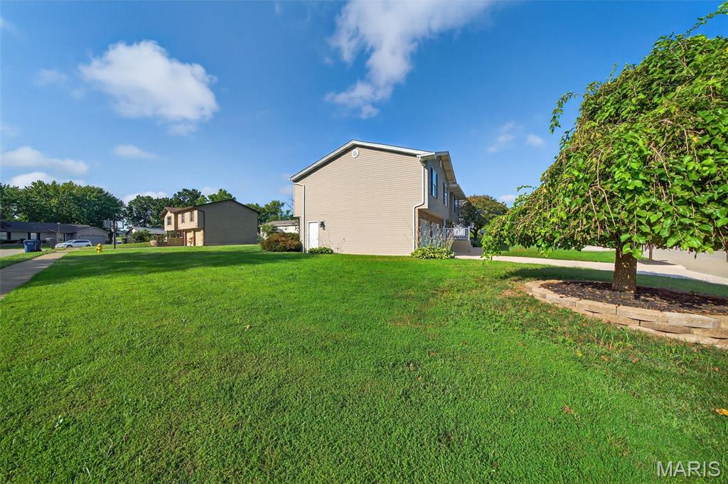 Wentzville, Missouri 63385, United States, 3 Bedrooms Bedrooms, ,3 BathroomsBathrooms,Residential,Active,194381