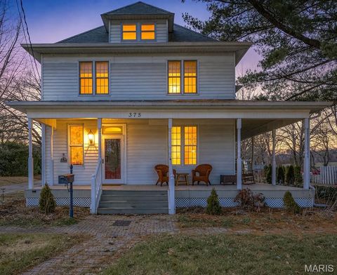 Photo of 373 S 4th Street, Ste Genevieve, MO 63670 (MLS # 26009584)