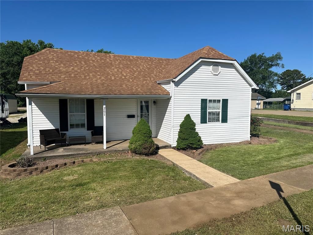 Photo of 201 S School Street, Desloge, MO 63601 (MLS # 26023923)