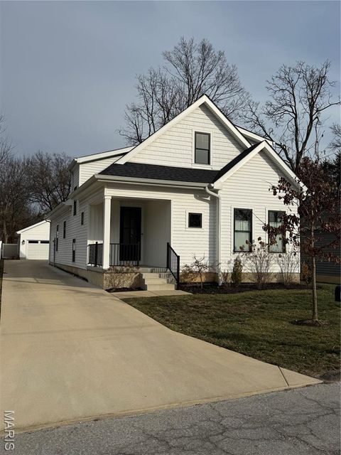 Tiny photo for 516 Arminda Avenue, Kirkwood, MO 63122 (MLS # 26013606)