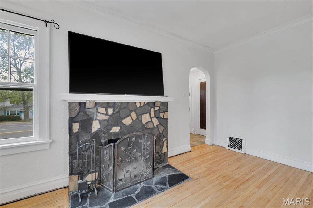 J D Richmond - Residential