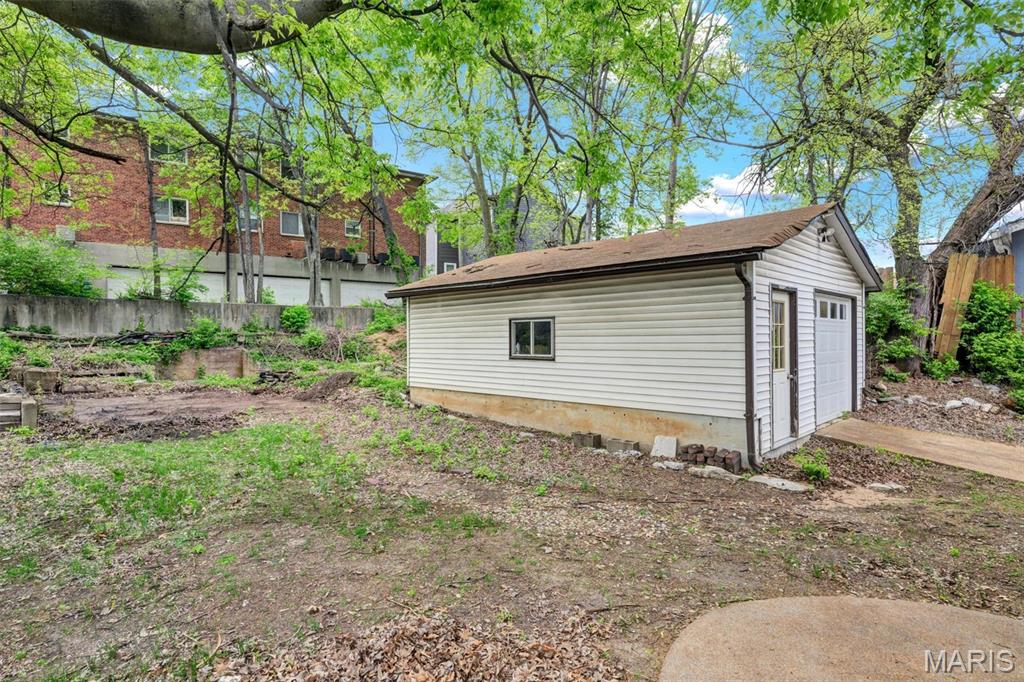 J D Richmond - Residential