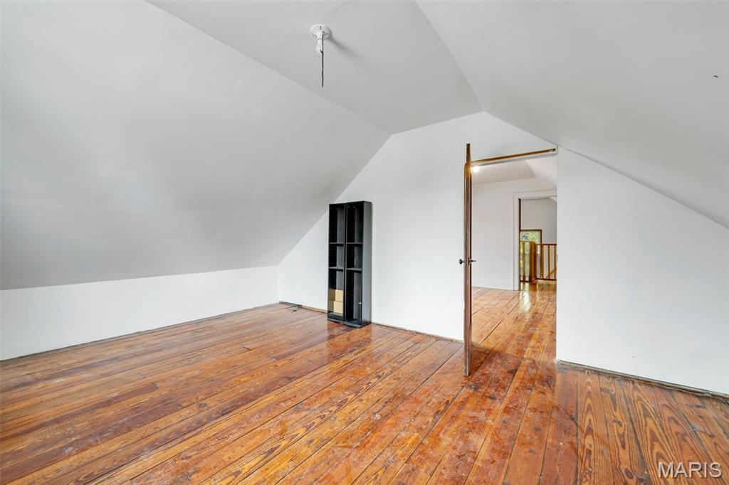 J D Richmond - Residential