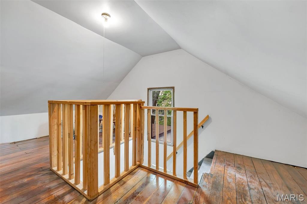 J D Richmond - Residential