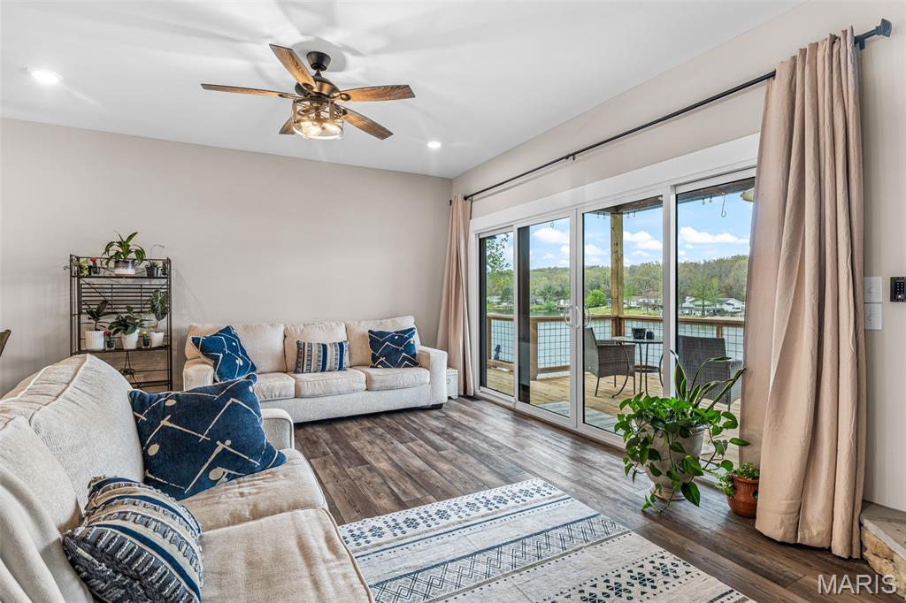 Terre Du Lac #3 - Residential