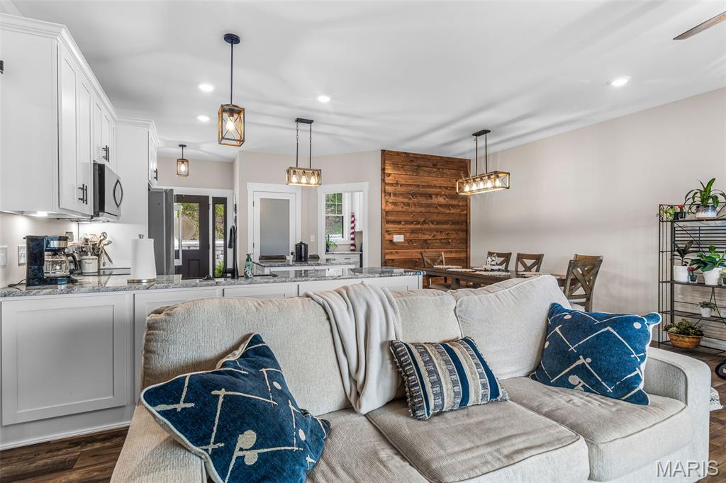 Terre Du Lac #3 - Residential