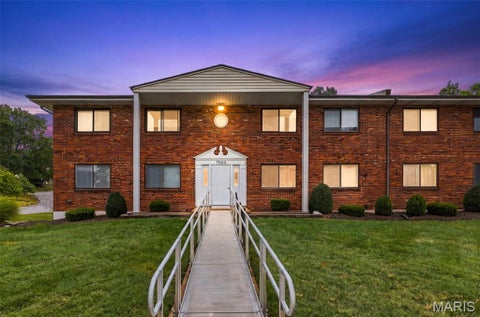 Photo of 7904 Camelot Lane #1, St Louis, MO 63123 (MLS # 26060162)