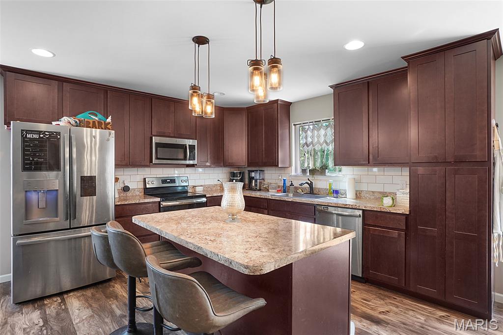 401 Glen Forest Drive