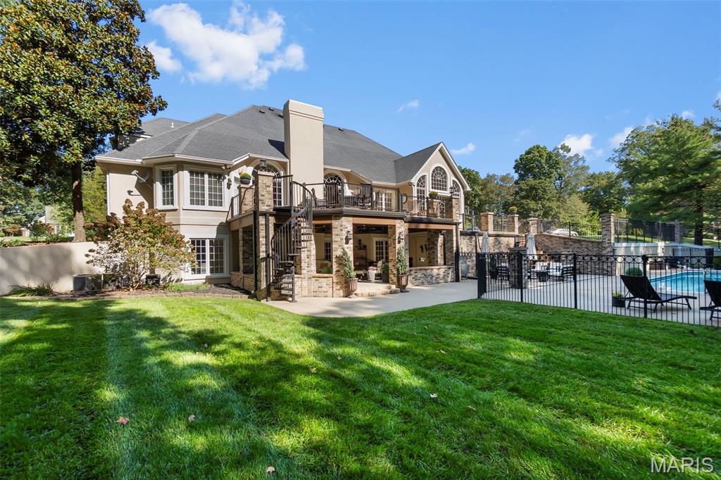 Summit Estate - Residential