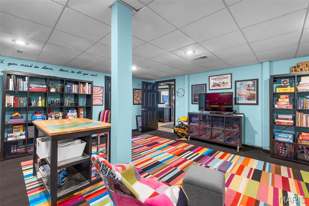 Summit Estate - Residential