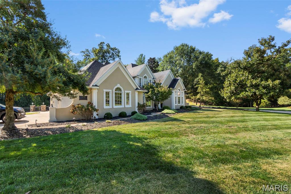 Summit Estate - Residential