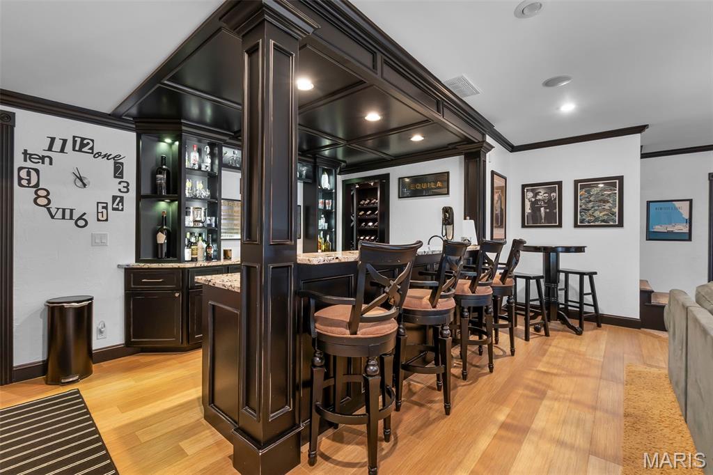 Summit Estate - Residential