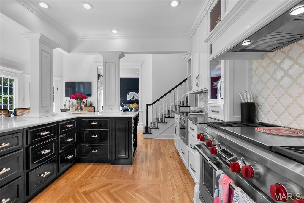 Summit Estate - Residential