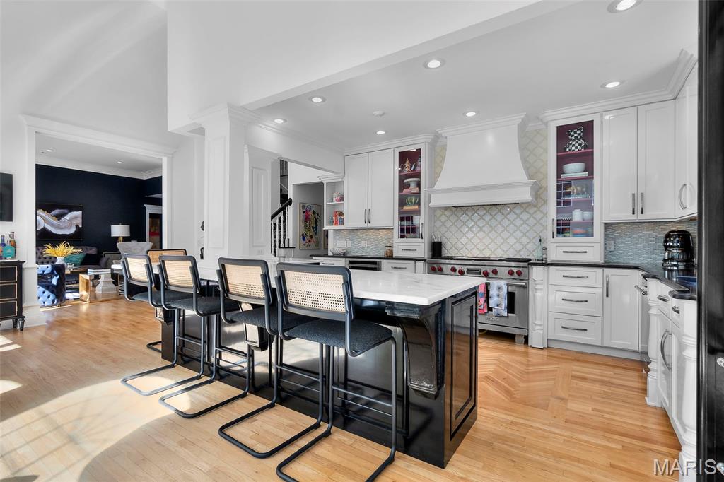 Summit Estate - Residential