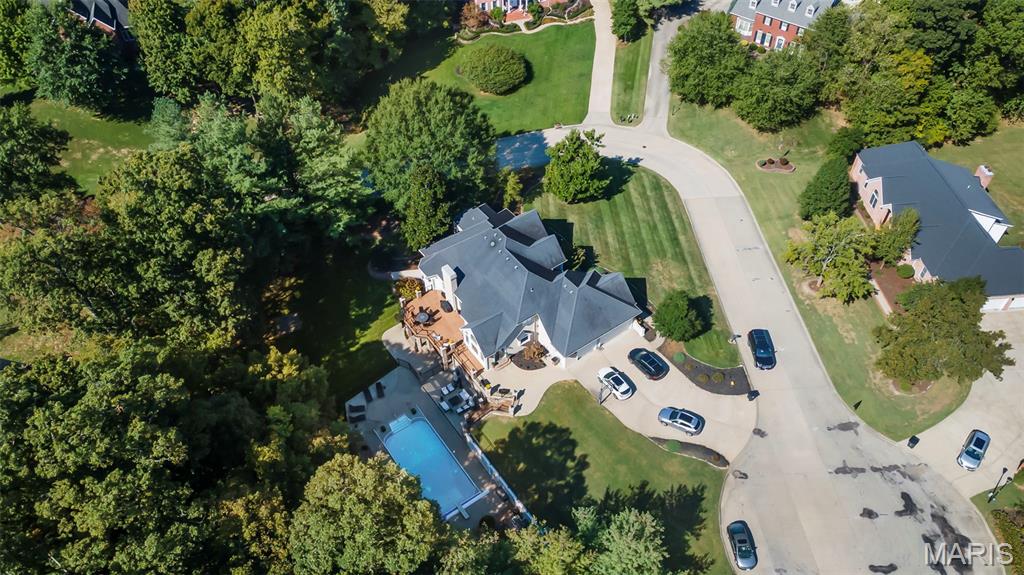 Summit Estate - Residential