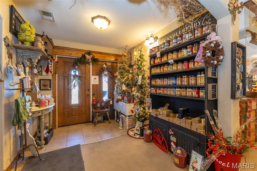 none - Commercial Sale