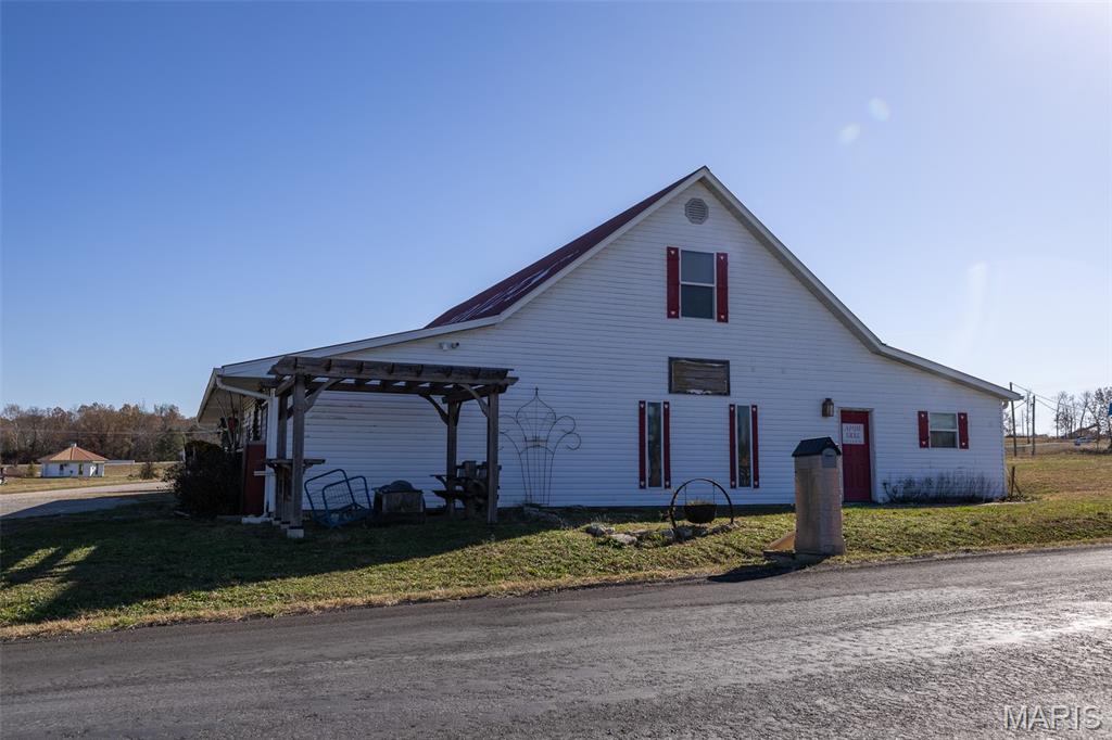 none - Commercial Sale