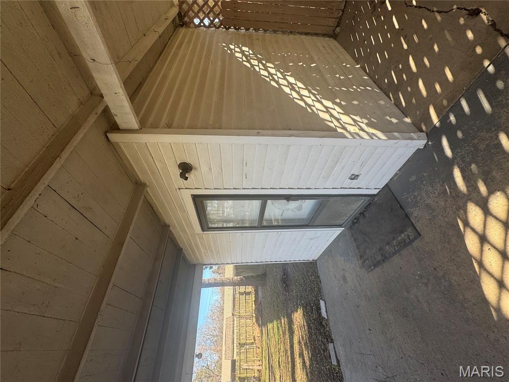 CARY HOMECREST - Residential