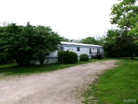 Photo of 90 New Hope Road, Elsberry, MO 63343 (MLS # 25027857)