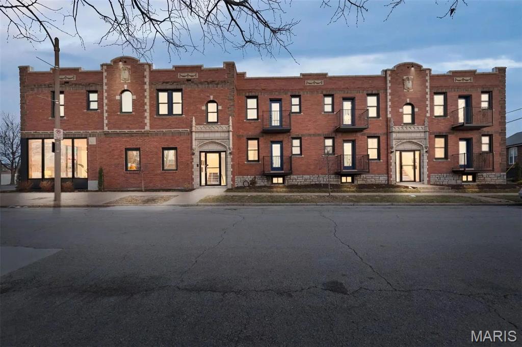 6008 Southwest Avenue
