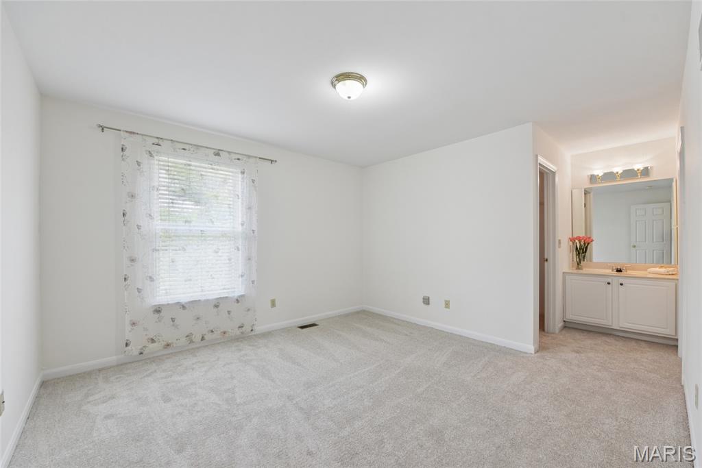 Spring Hill Bluffs - Residential