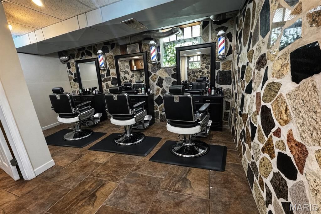 Photo of 2830 Hampton Avenue, St Louis, MO 63139 (MLS # 26023852)