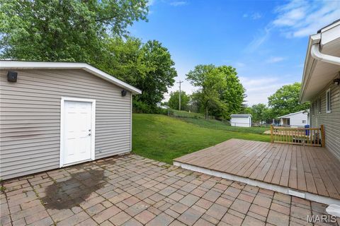 Tiny photo for 669 Green Hedge Drive, Fenton, MO 63026 (MLS # 26011072)