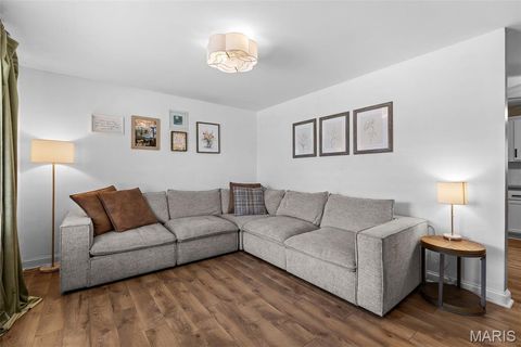 Tiny photo for 669 Green Hedge Drive, Fenton, MO 63026 (MLS # 26011072)