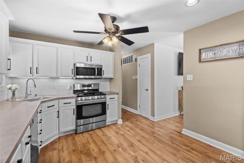 Tiny photo for 669 Green Hedge Drive, Fenton, MO 63026 (MLS # 26011072)