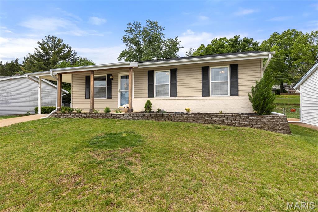 669 Green Hedge Drive