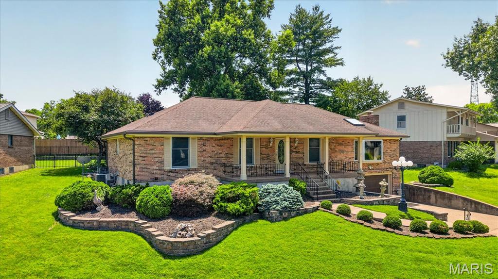 468 Falaise Drive