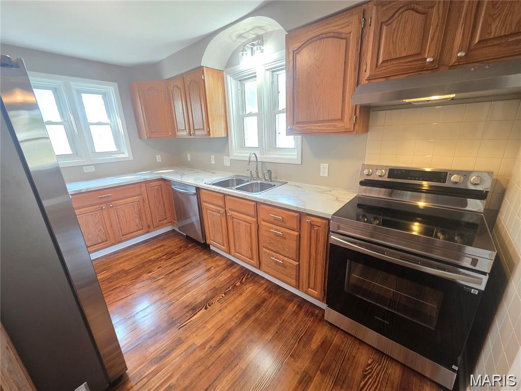 Ste Genevieve - Commercial Sale