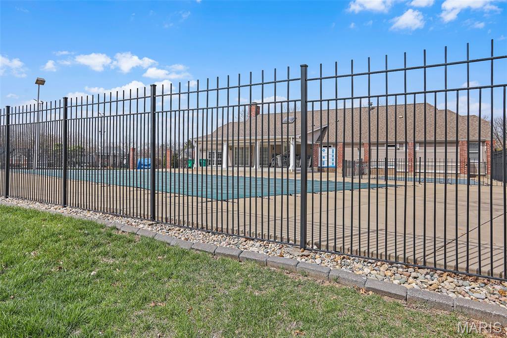 Villages At Baxter Ridge Four Condo - Residential