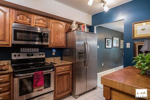 Tiny photo for 55 S Gore Ave #1 H, Webster Groves, MO 63119 (MLS # 26001069)