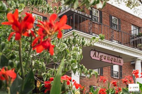 Tiny photo for 55 S Gore Ave #1 H, Webster Groves, MO 63119 (MLS # 26001069)