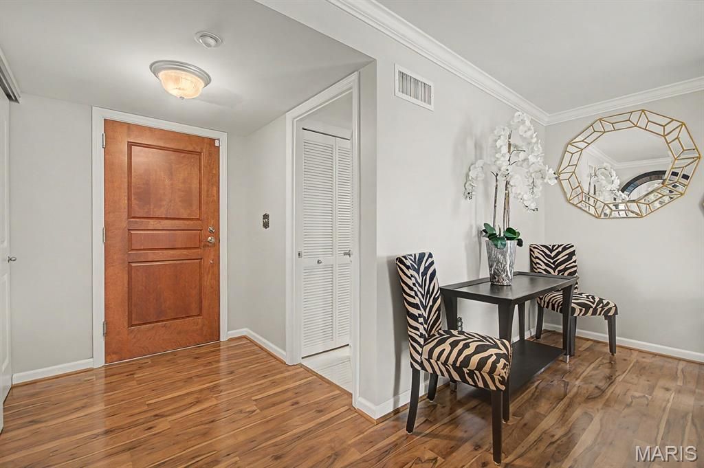Photo of 1512 Bedford Forge Court #11, Chesterfield, MO 63017 (MLS # 26022043)