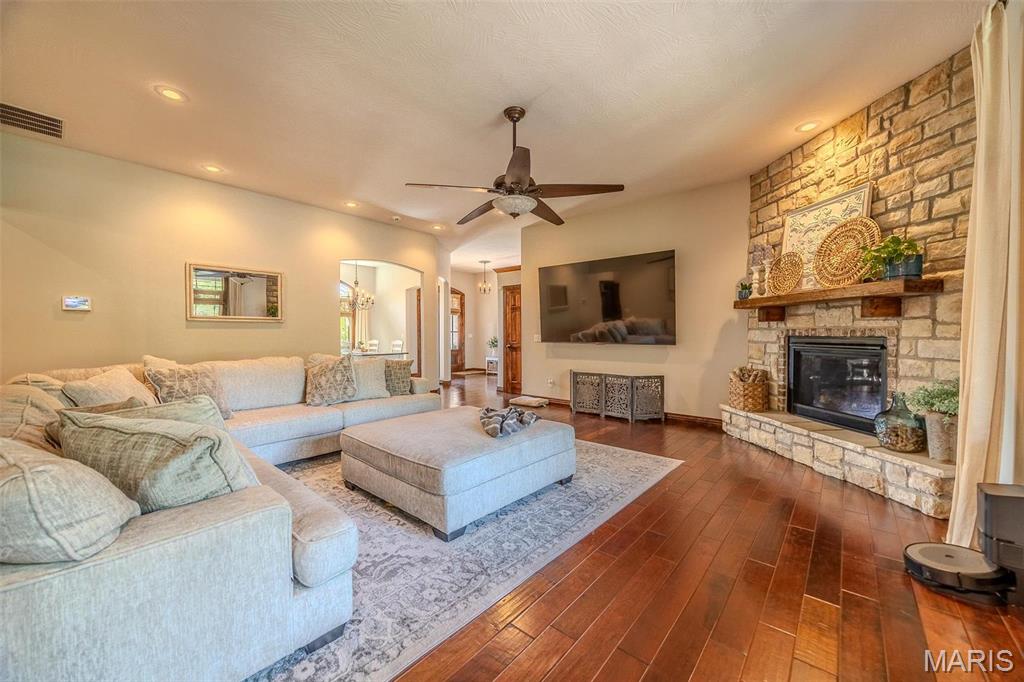 CASTLE ROCK ESTATES - Residential