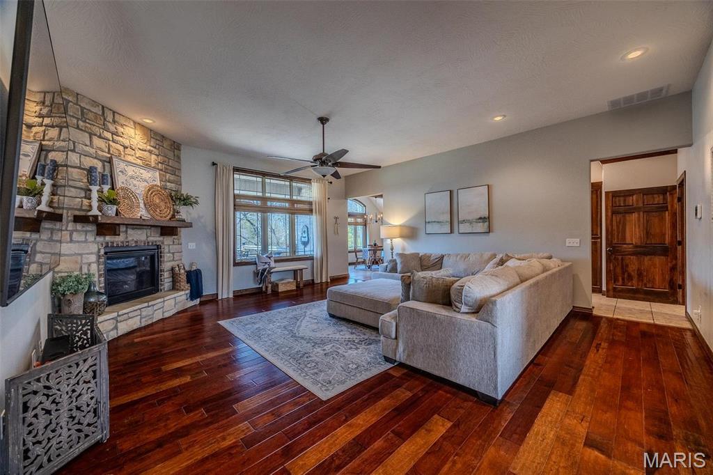 CASTLE ROCK ESTATES - Residential