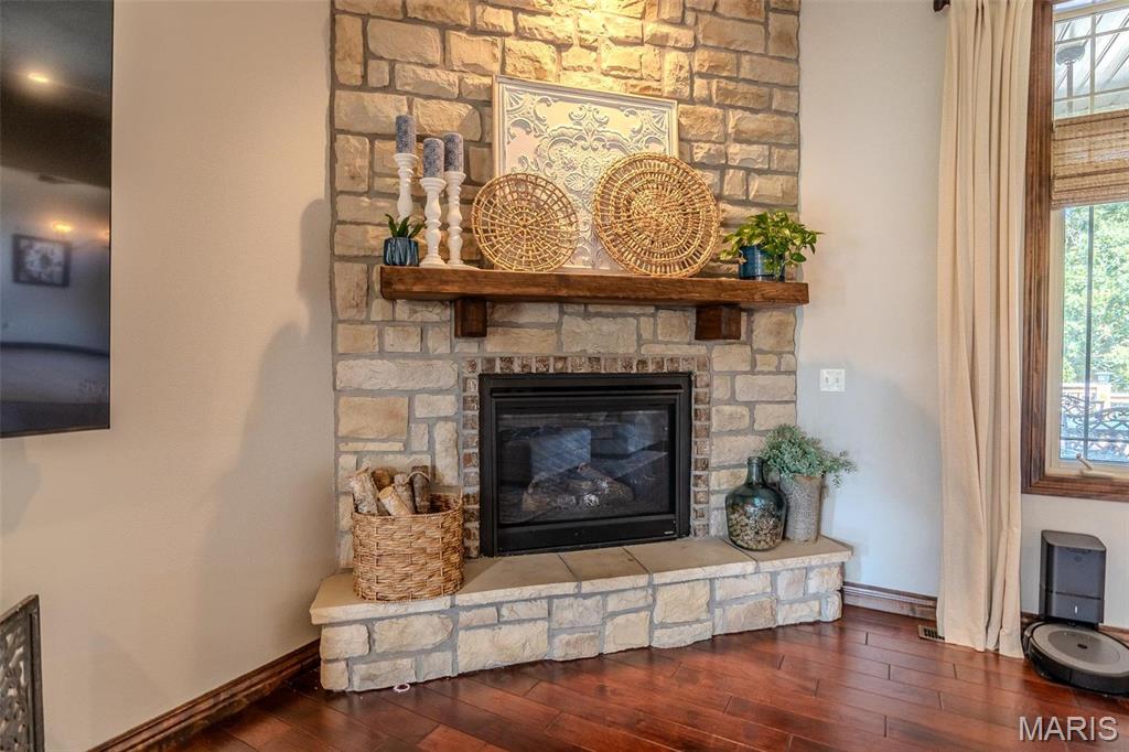 CASTLE ROCK ESTATES - Residential