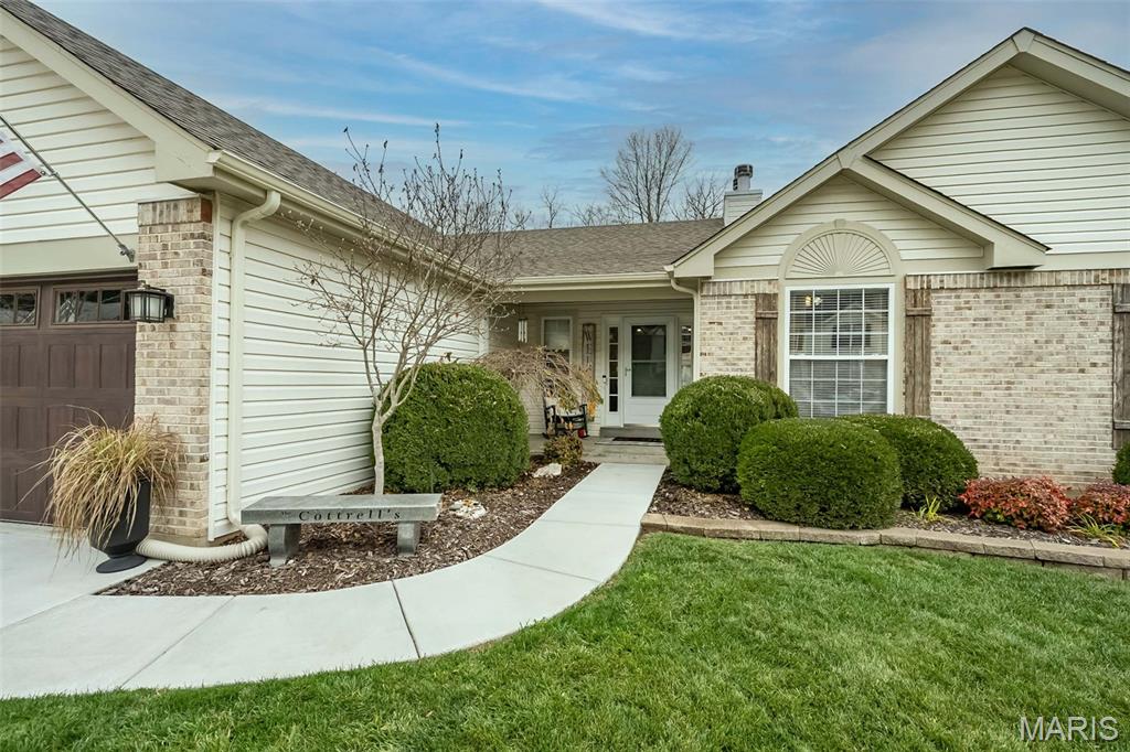 736 Emerald Oaks Court