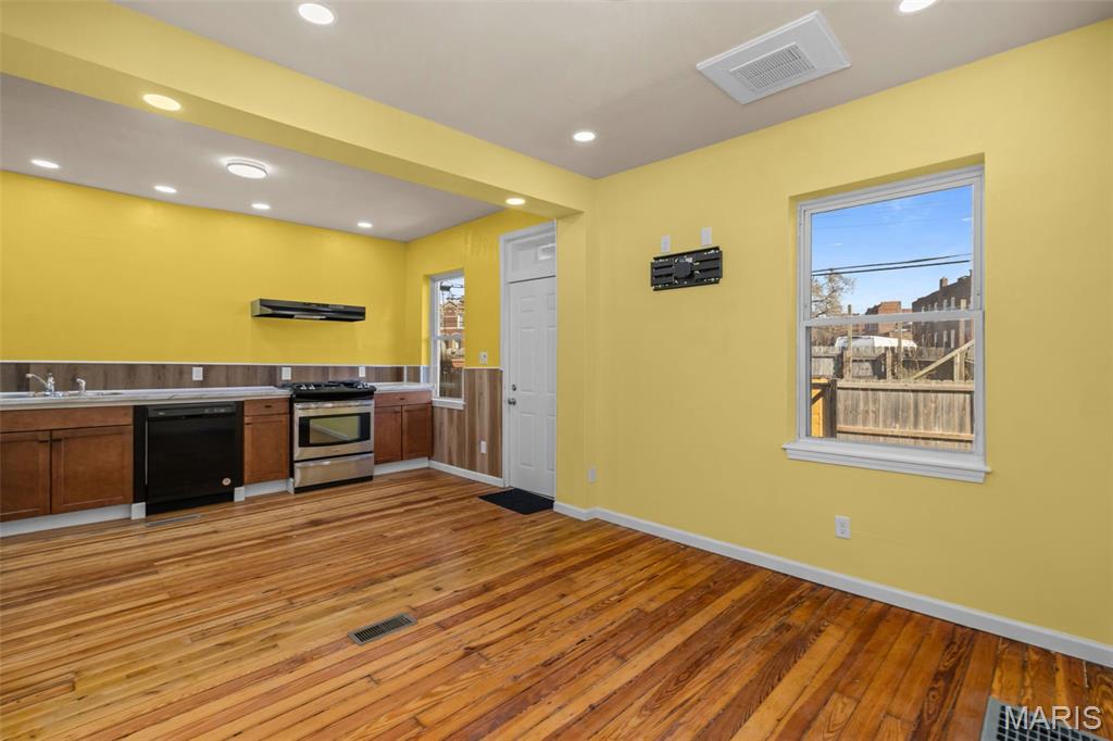 Louisiana Heights - Residential