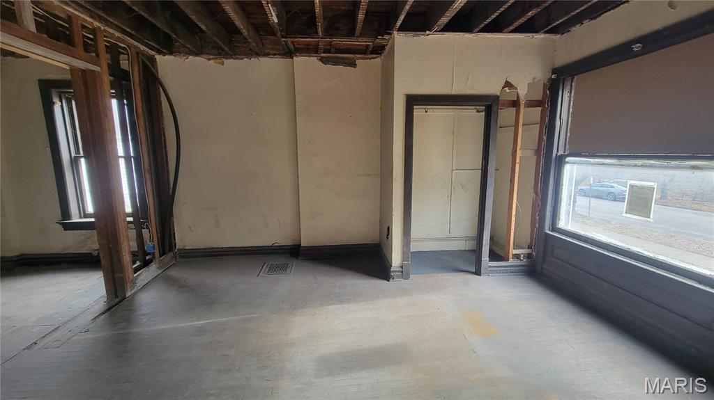 Lindell Add 02 - Residential