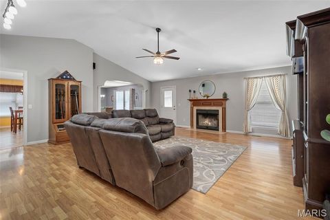 Tiny photo for 226 Charging Bear Drive, Wentzville, MO 63385 (MLS # 26042457)