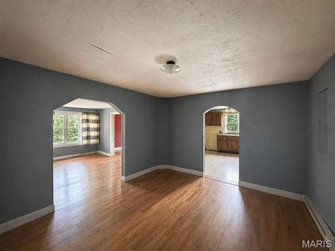 Tiny photo for 11129 Carp Lake Road, Richwoods, MO 63071 (MLS # 26030792)